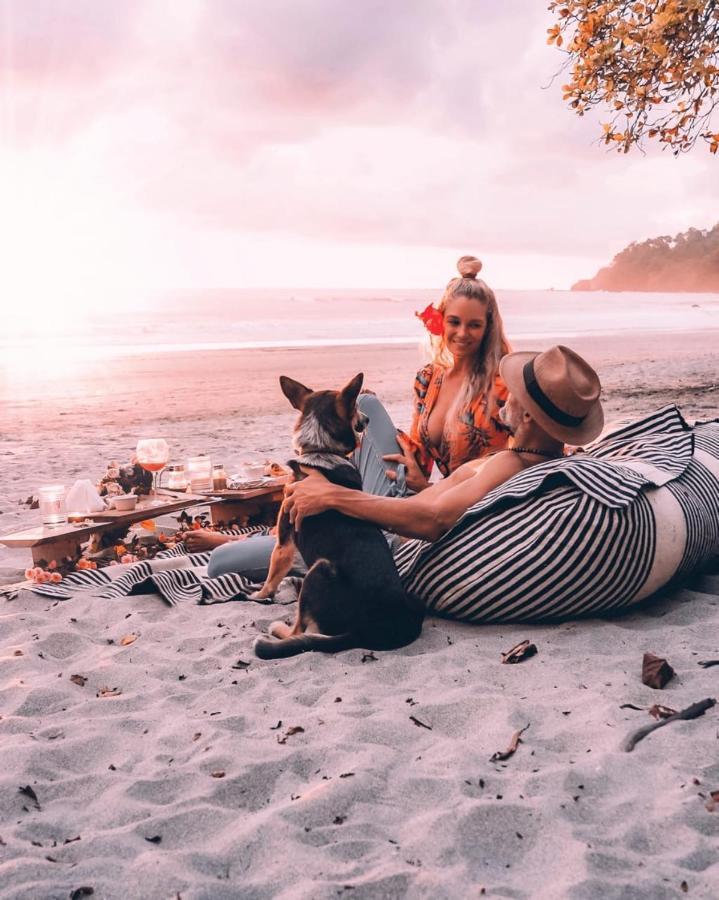 Igloo Beach Lodge 曼努埃尔安东尼奥 外观 照片